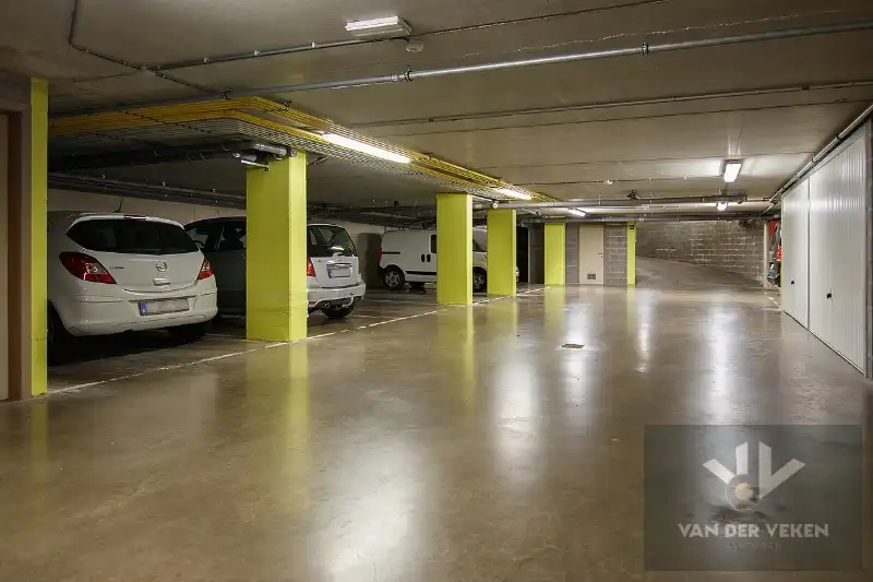 2-SLPKAPP MET KELDER EN PARKING IN CENTRUM DIEPENBEEK foto 27