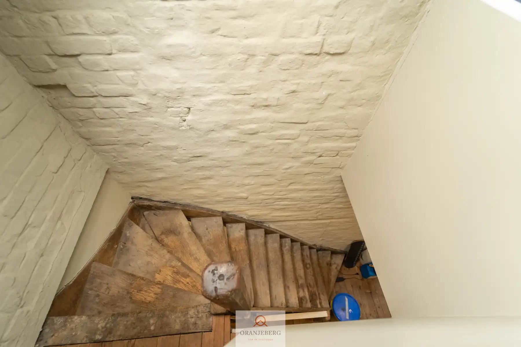 Karaktervol handelspand  (256 m²)met woonst in historisch gebouw foto 23