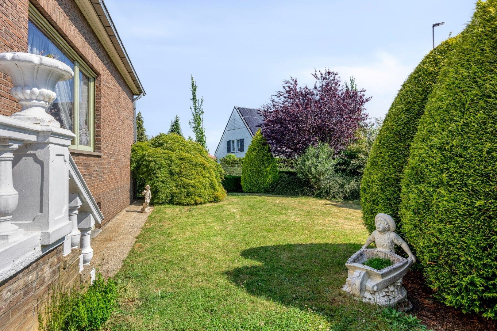 BUNGALOW – 2/4 kamers, garage & kelders – 1650 BEERSEL foto 25