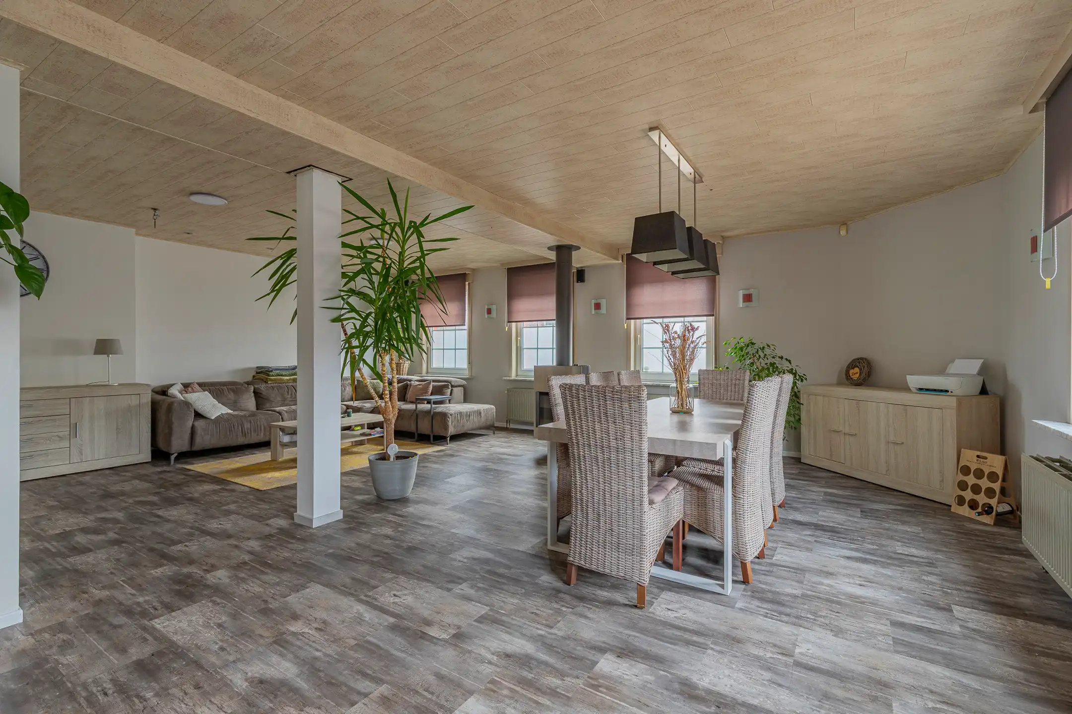 EREMBODEGEM - Ruime gezinswoning 4 slpks & bijgebouw foto 6