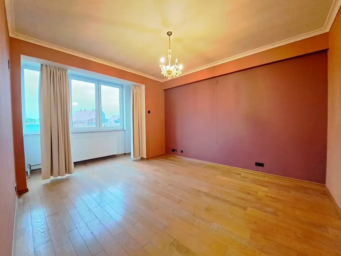 Ruim appartement met 3 slaapkamers te Hasselt centrum foto 16