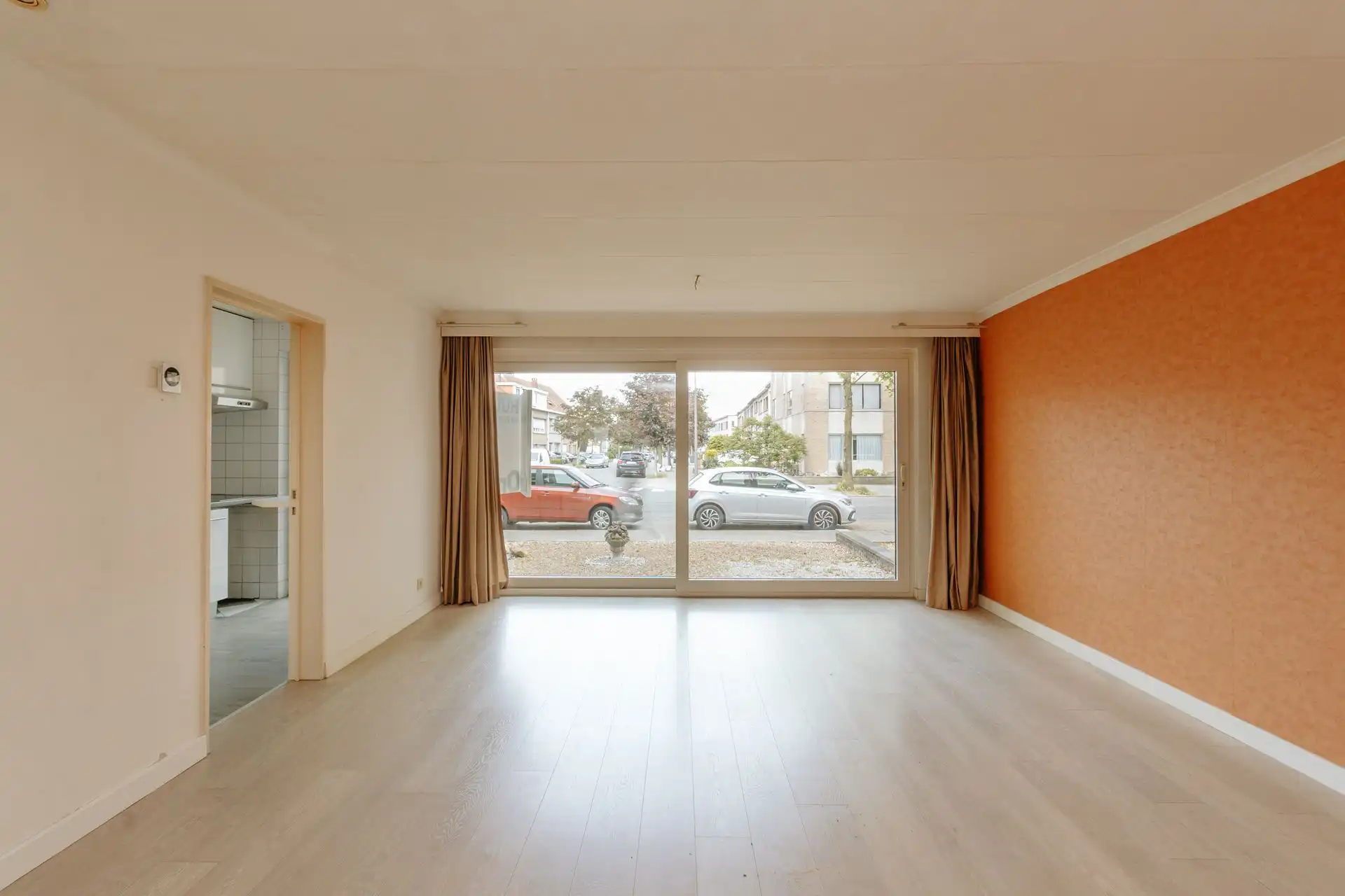Gelijkvloers appartement met tuin in de vogeltjeswijk foto 2