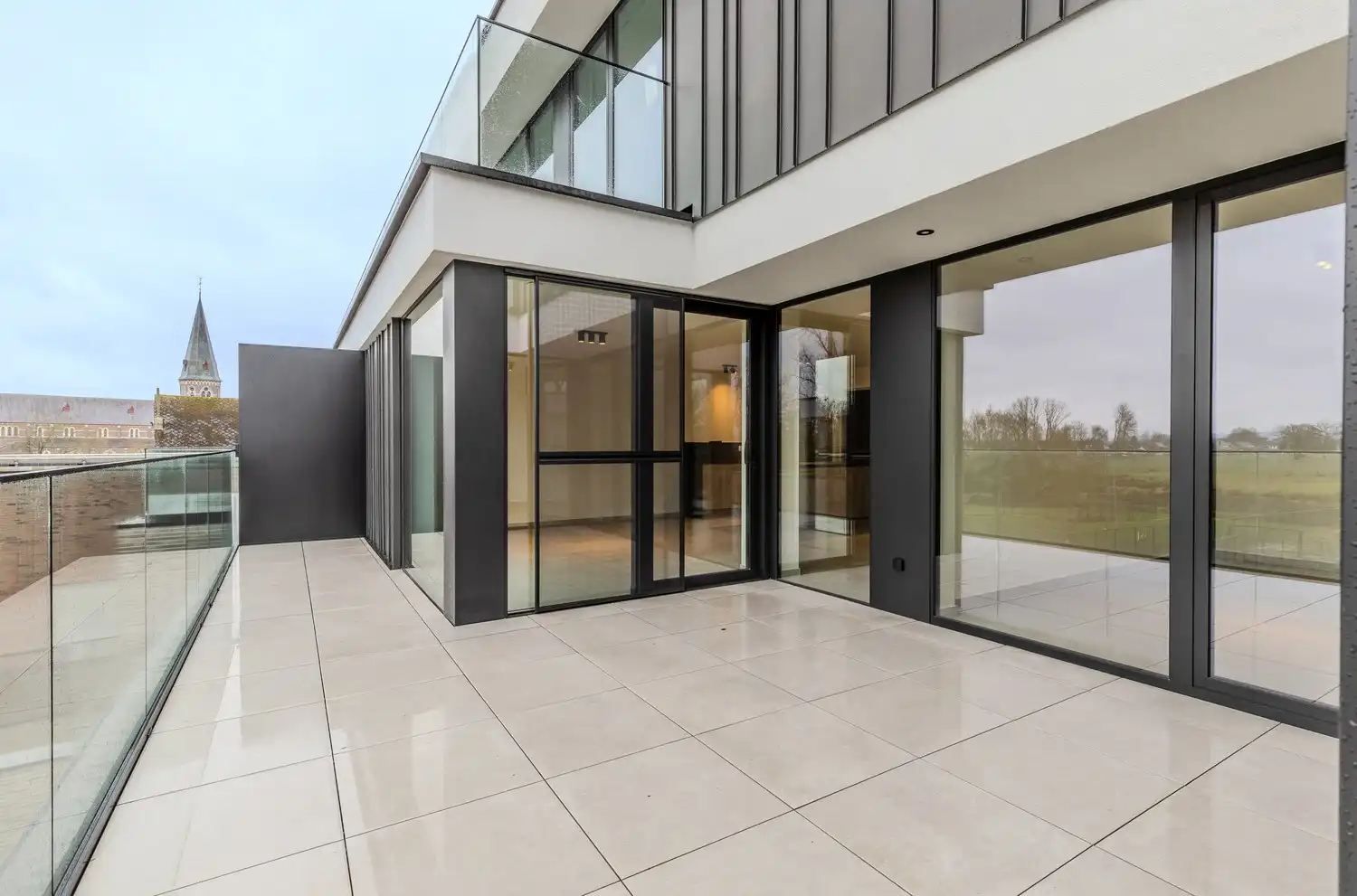 Instapklaar nieuwbouwappartement te huur in Opgrimbie (Maasmechelen) foto 19