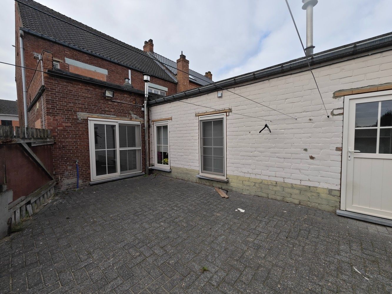 Grotendeels gerenov. gezinswoning met ruimte voor zelfst. activiteit foto 2