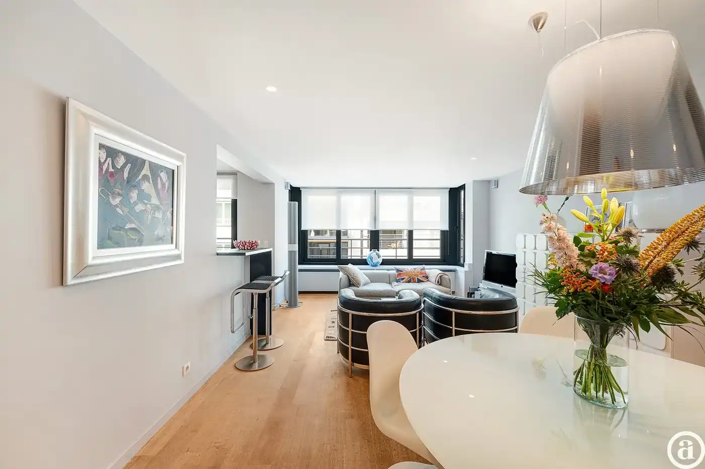 Instapklaar 2-slaapkamerappartement met terras op gegeerde locatie in Knokke foto 2