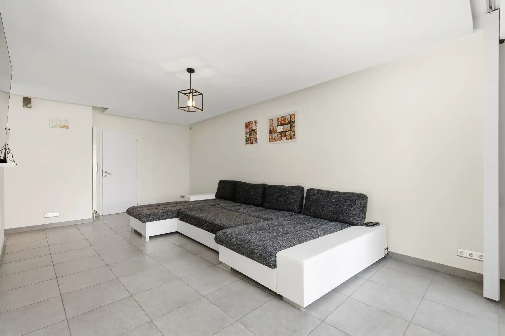 Mooie instapklare woning met tuin, terras, garage en 4 slpks foto 8