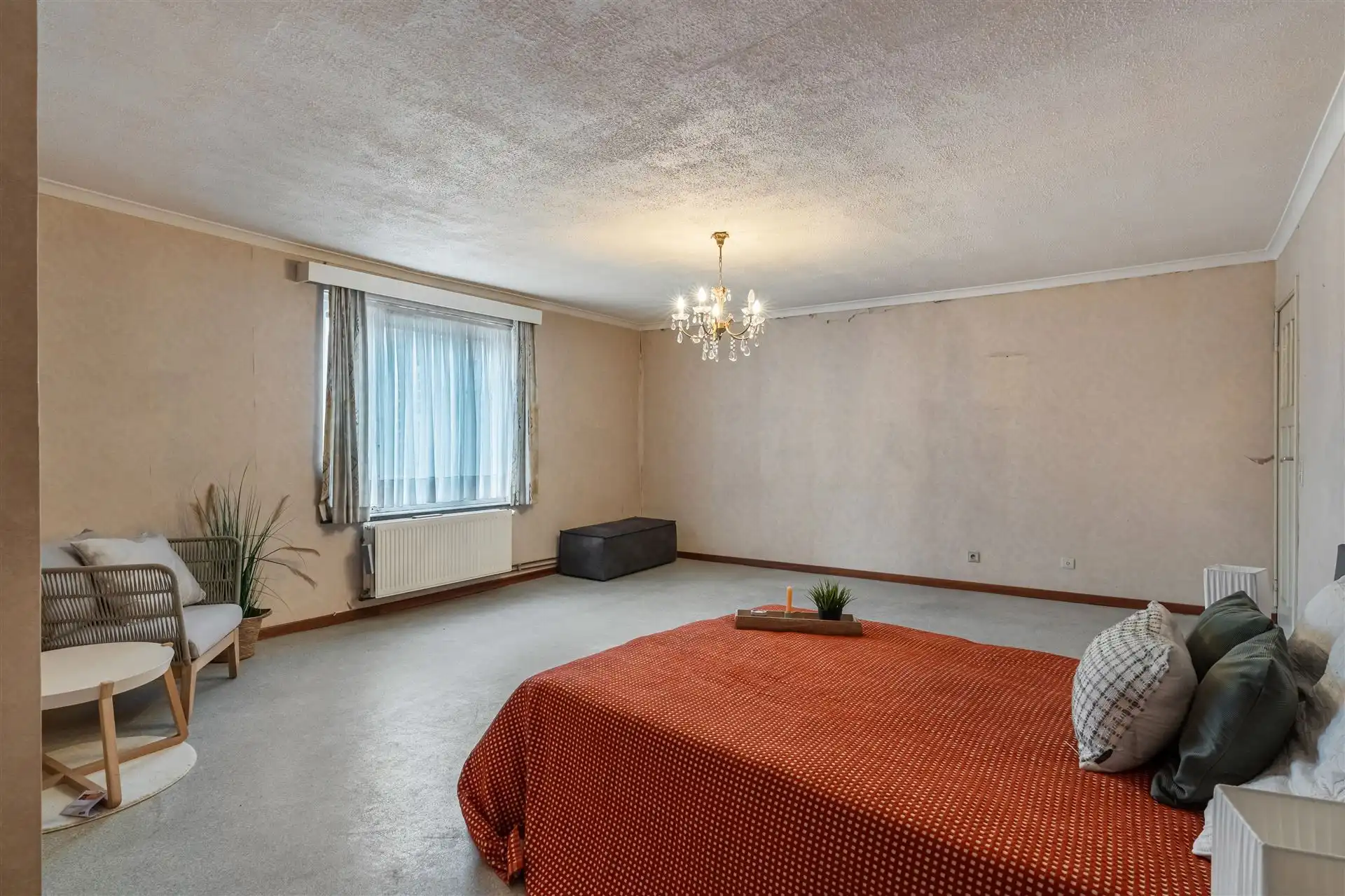 Woning met handelsgedeelte en opslagplaats. foto 10