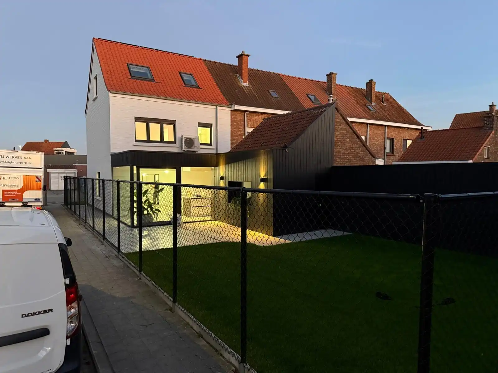 Gerenoveerde, ruime woning met 3 slaapkamers in Ledegem foto 16