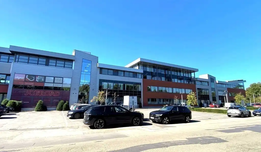 Exclusief ingericht kantoor te huur in Dionysius KMO center te Sint-Denijs-Westrem foto 18