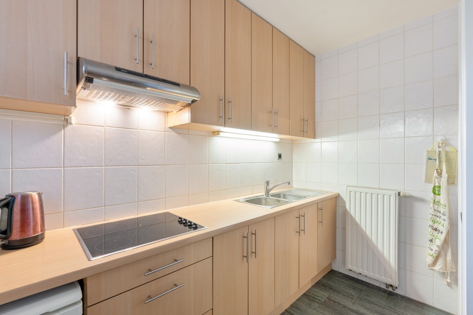 Gelijkvloersappartement (96m²) met 1 a 2 slaapkamers met ruim terras en standplaats - met achterliggende polyvalente ruimte (148 m²) foto 11