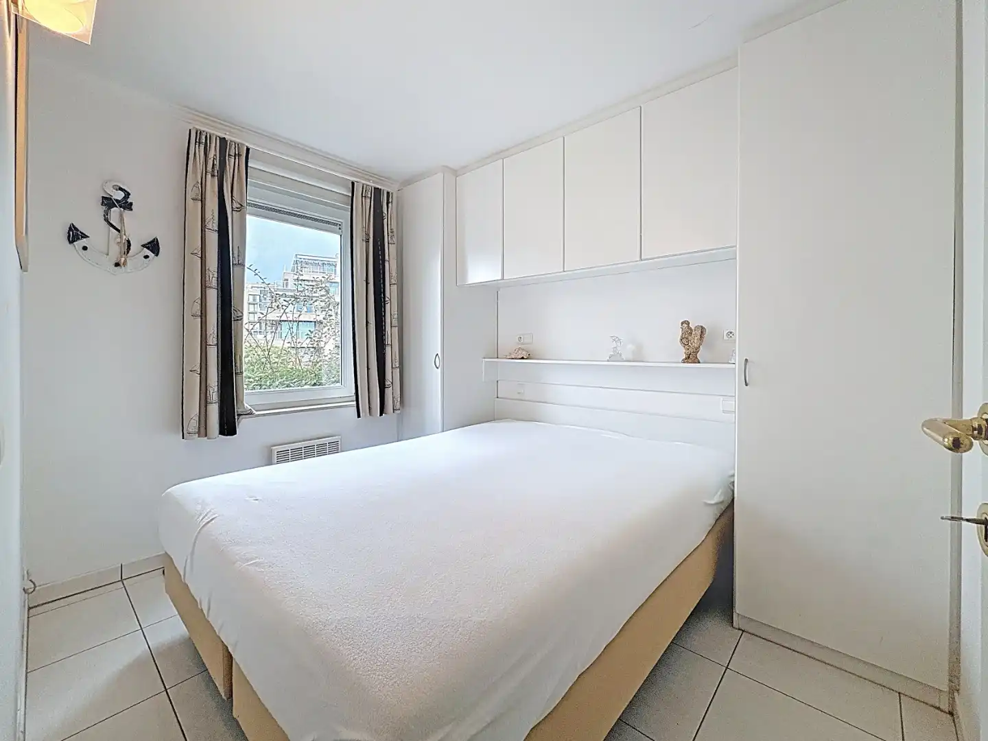 Appartement met topligging, zicht op de duinen en Mieke Hill. foto 9