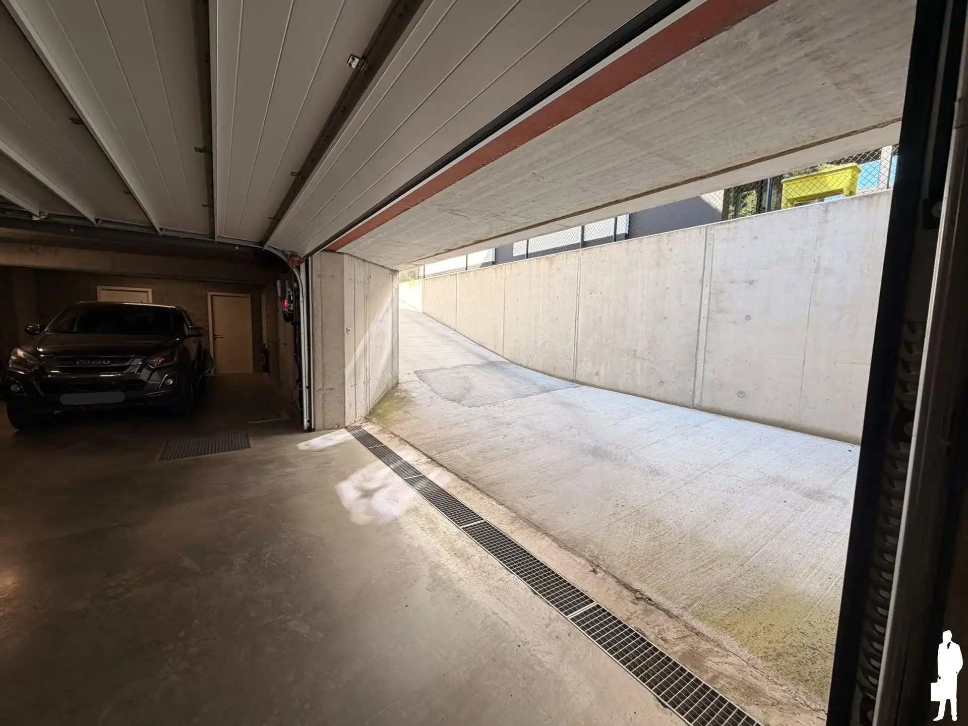 Ruime ondergrondse parkeerplaats in het centrum van Brecht foto 4