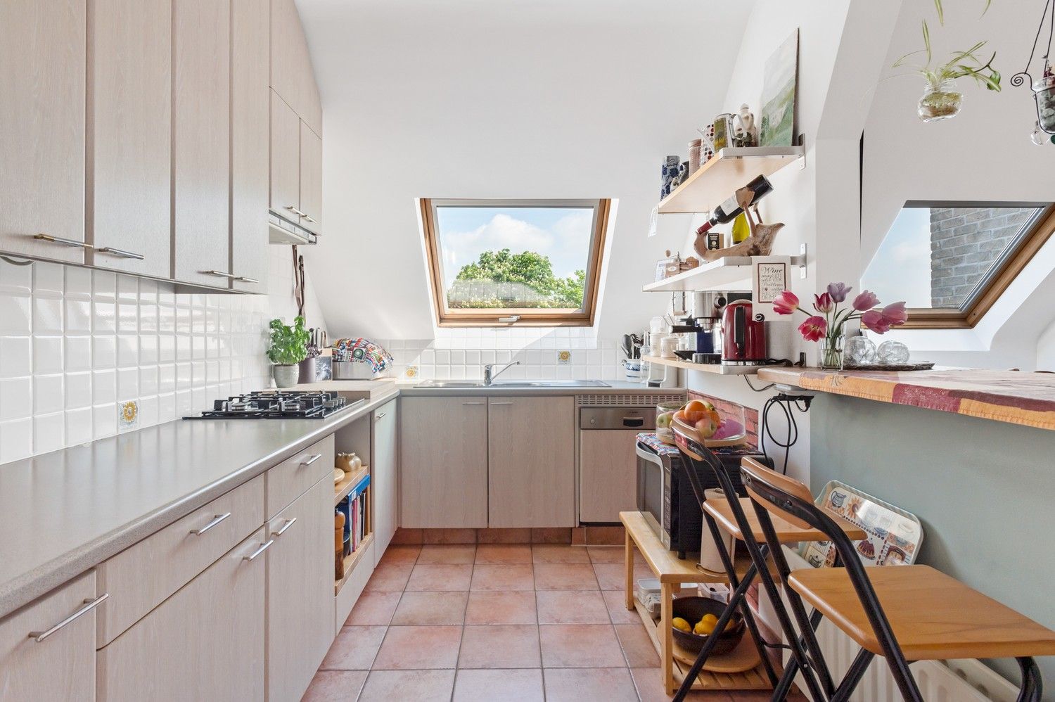 Mooi en ruim appartement op de vierde verdieping met 2 slaapkamers en terras te Deurne-Zuid! foto 13