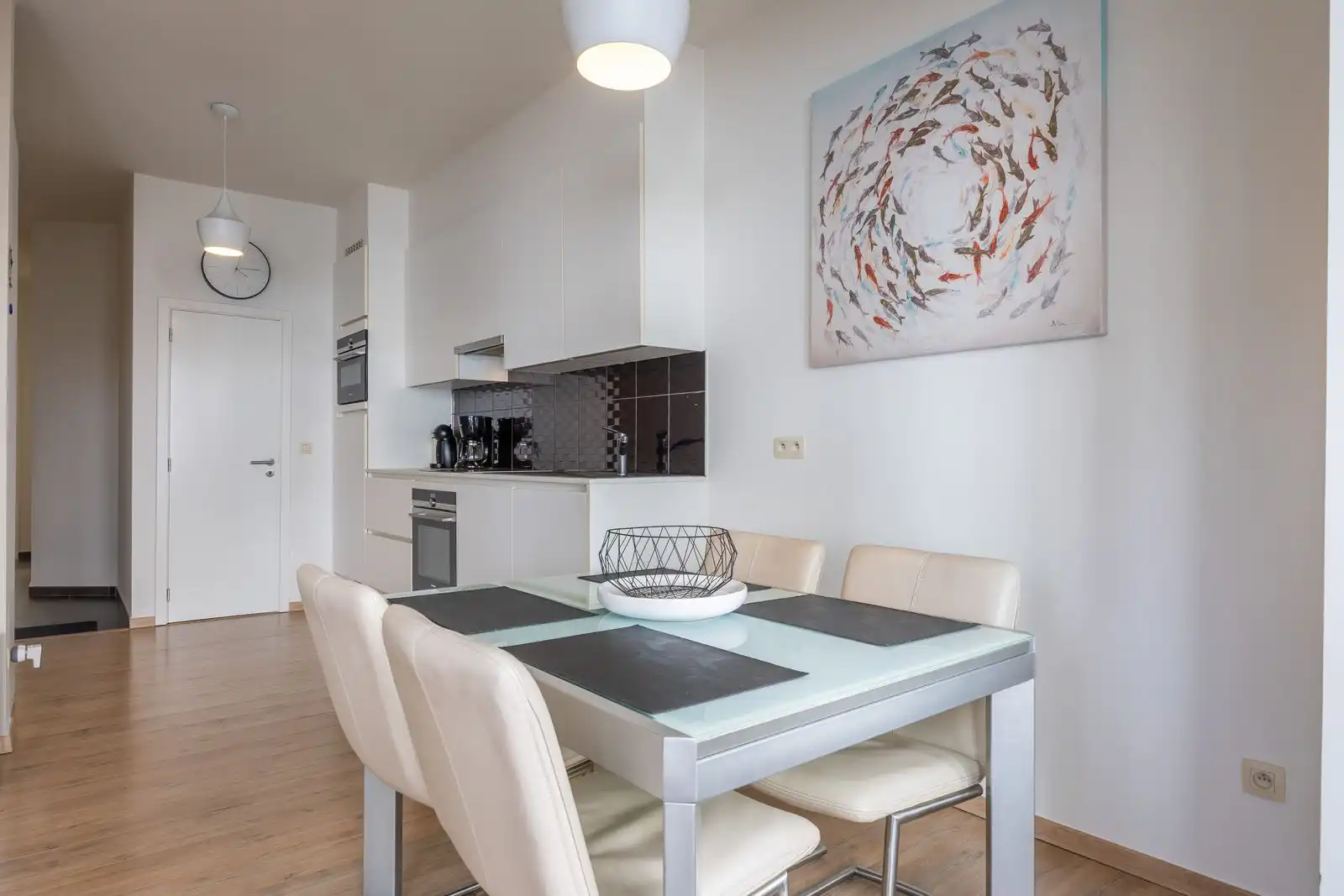 Sfeervol appartement met 1 slpk en lateraal zeezicht in hartje centrum foto 6