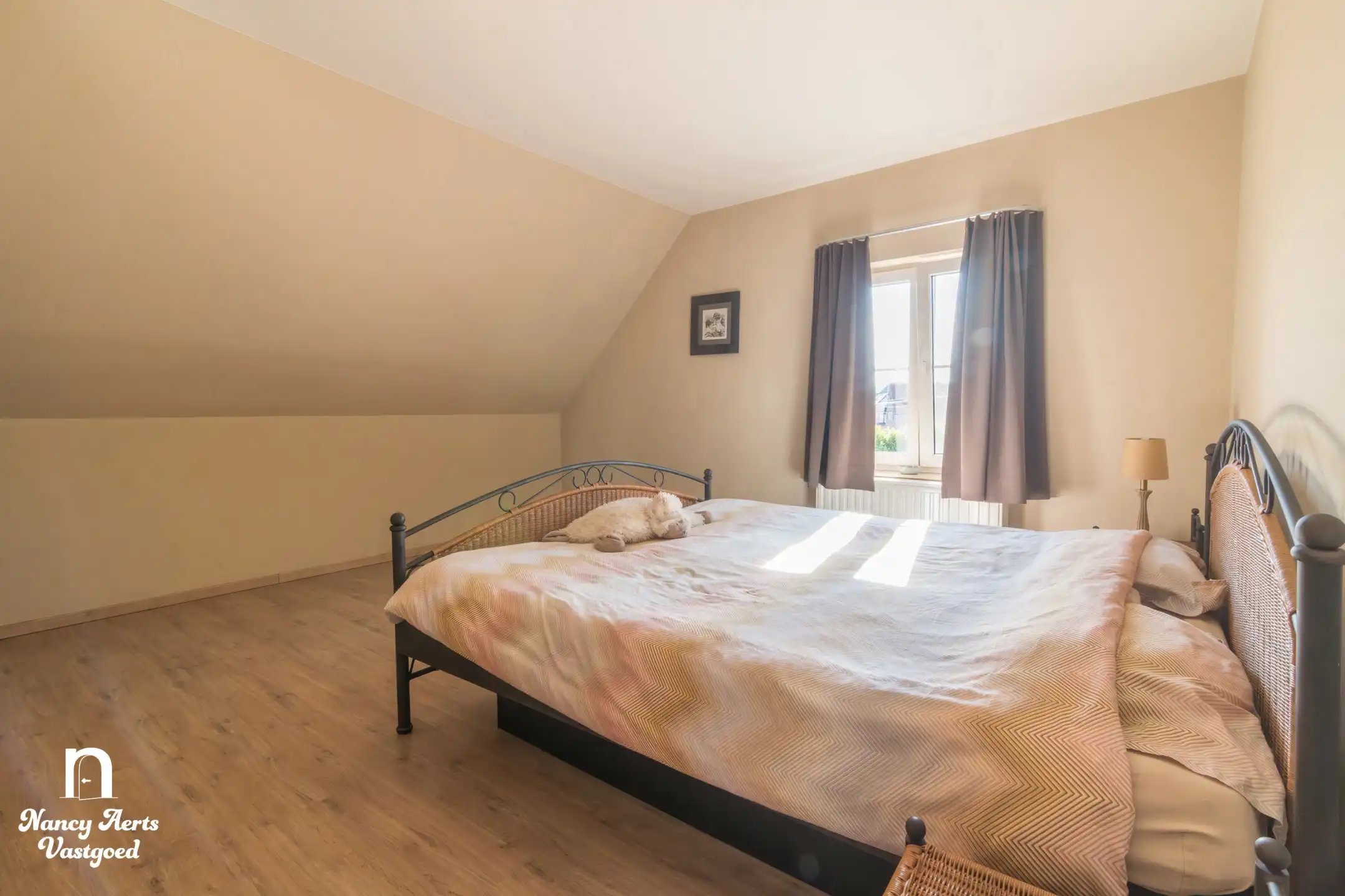Prachtige gezinswoning met kapperszaak op rustige ligging foto 52
