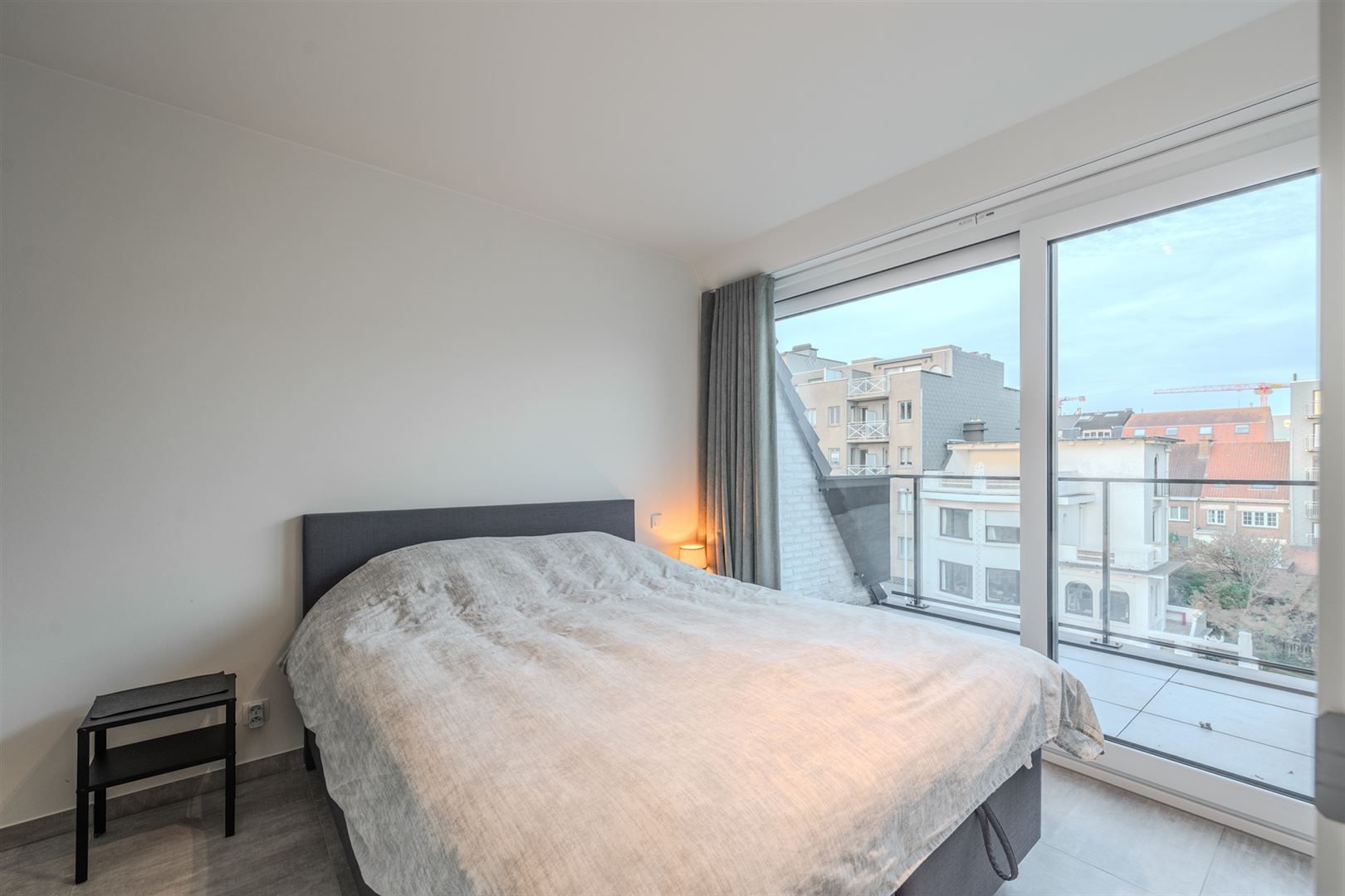 Modern 2 slaapkamer appartement in hartje Middelkerke foto 17