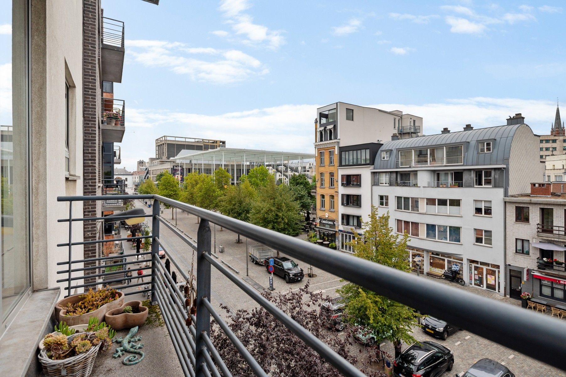 Lichtrijk appartement op toplocatie foto 13