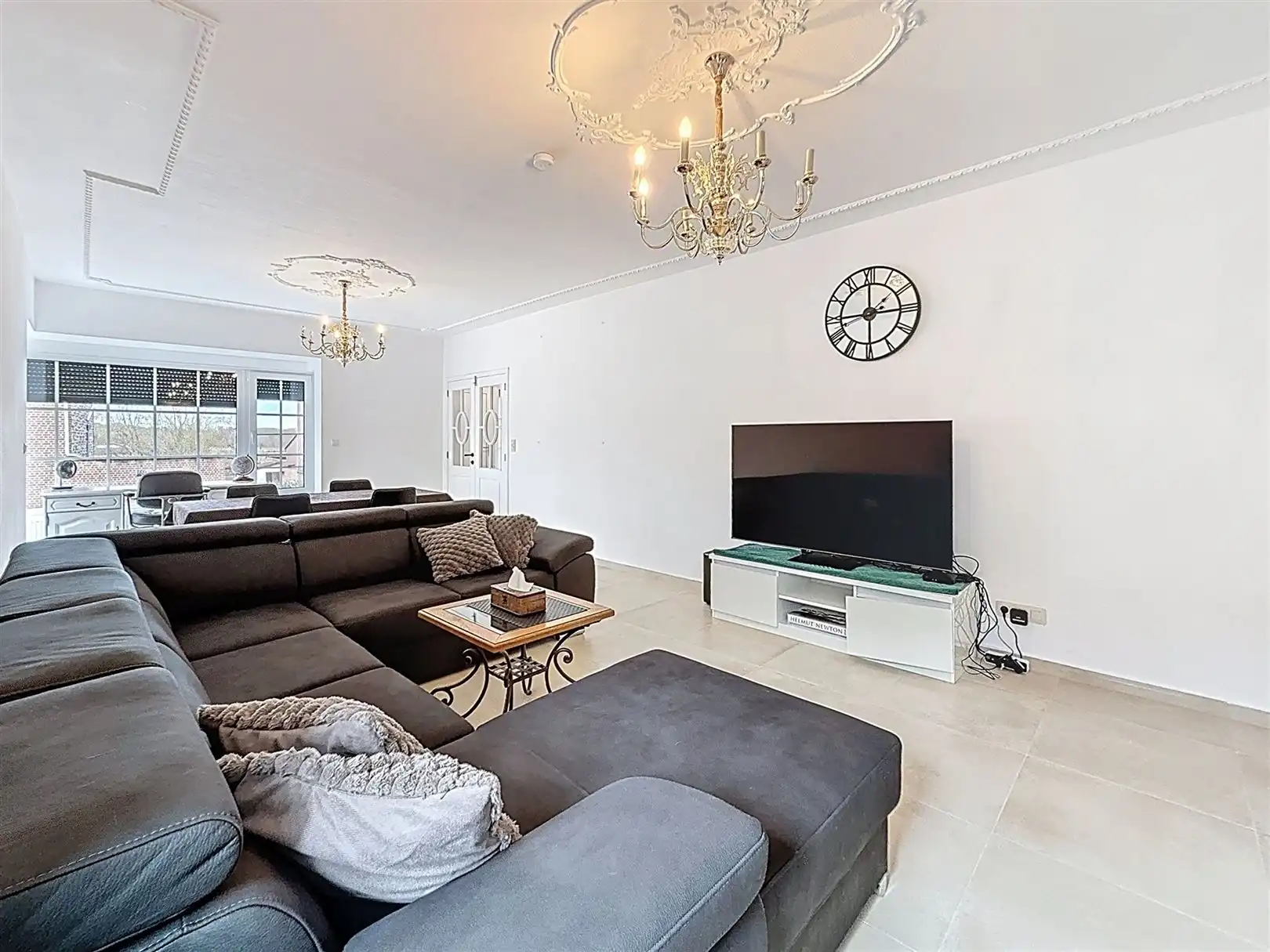 Ruime gerenoveerde woning, 5 slpks, 2 bdks, tuin, 11a 11ca  foto 39