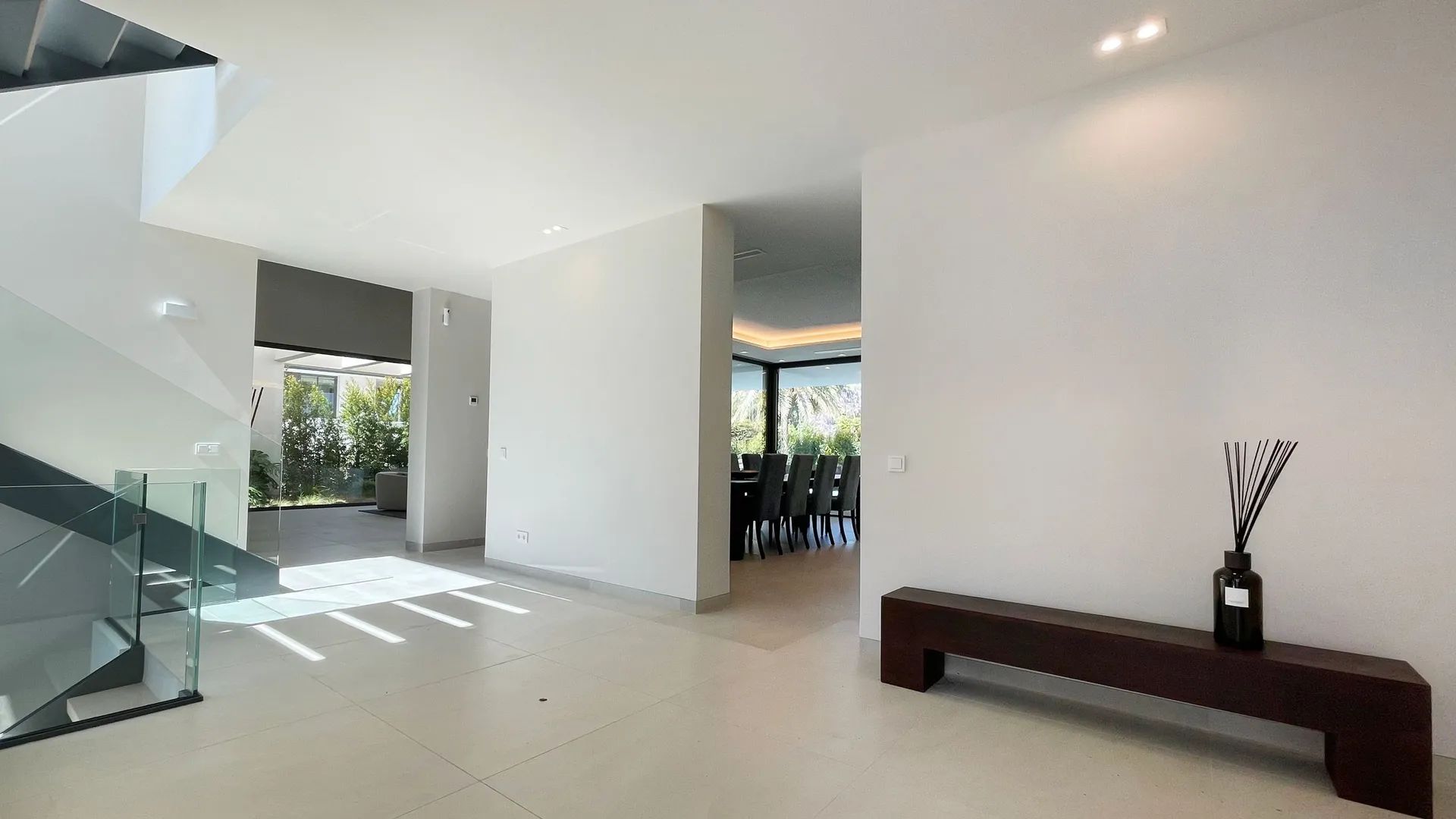 Modern meesterwerk in Nagüeles – waar luxe, ruimte en design samenkomen aan de Golden Mile van Marbella foto 15