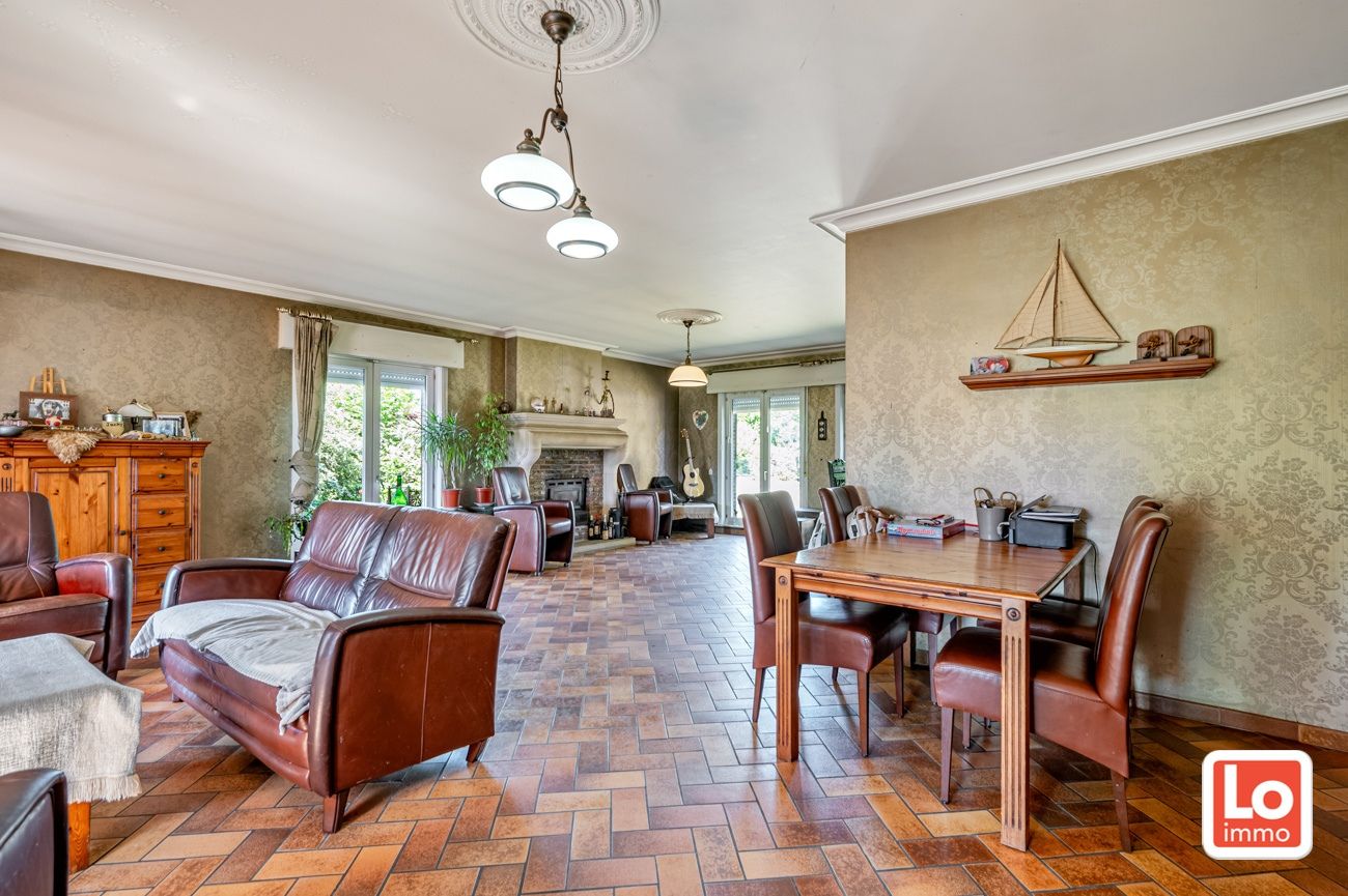 Ruime te renoveren open villa met inpandige garage op een héél rustige toplocatie met open zicht in Lochristi! foto 5