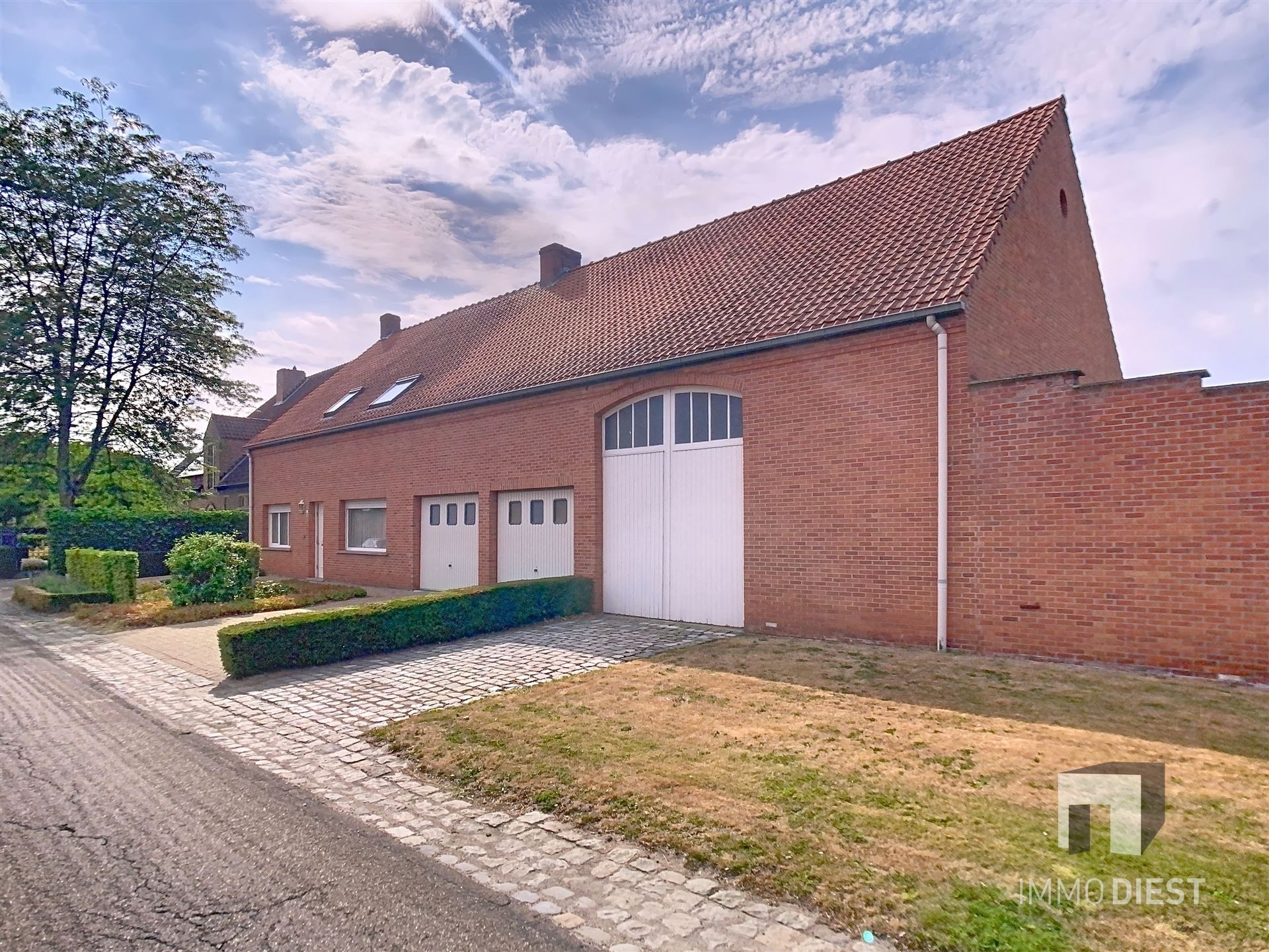 Charmante hoeve met schuren, knappe tuin en achterliggende weilanden op meer dan 3 hectare te Geel. foto 40