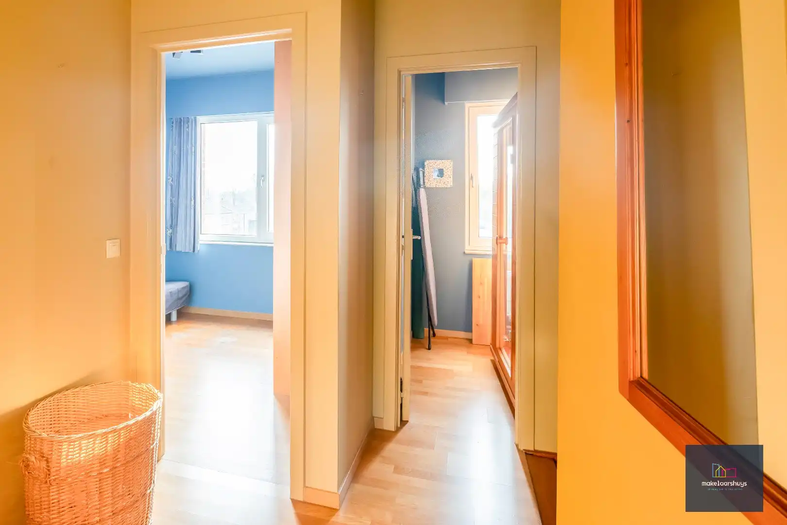 Ruim duplex appartement in centrum Mariakerke foto 16