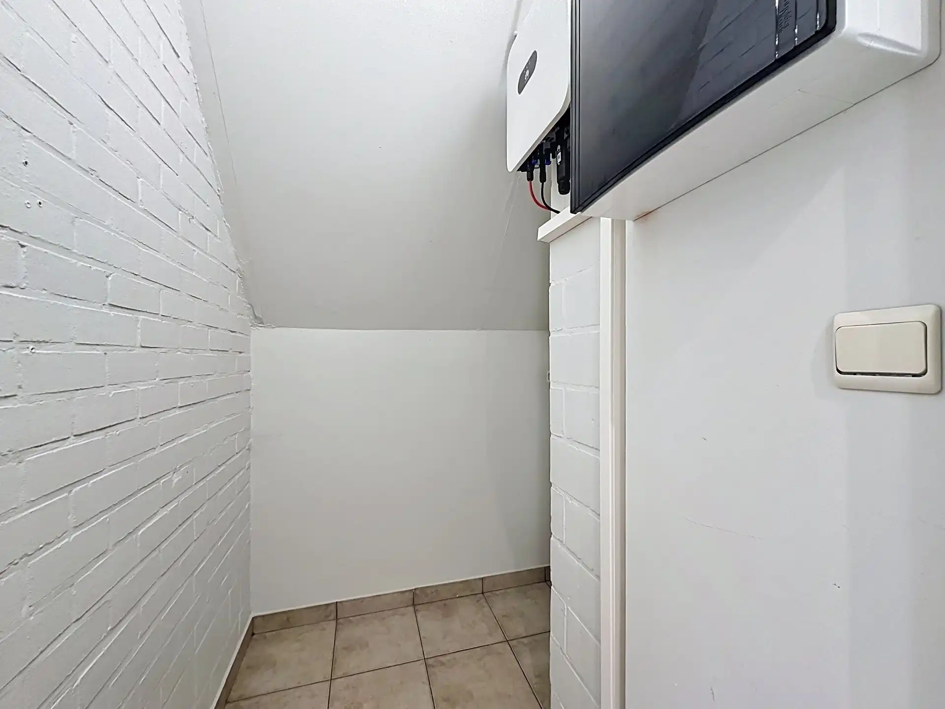 Instapklaar appartement met 2 slaapkamers en terras foto 8