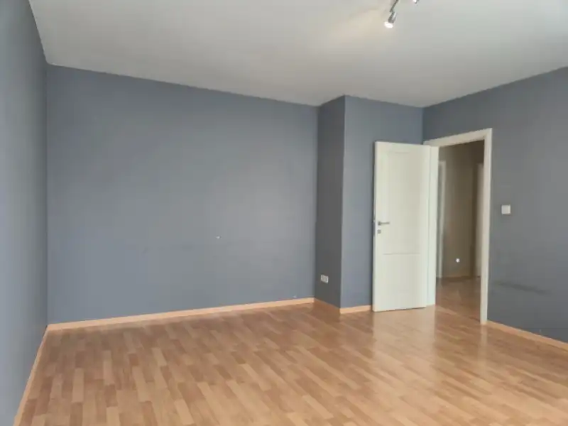 RUIME OPEN BEBOUWING MET 5 SLAAPKAMERS TE HUUR IN WACHTEBEKE foto 16