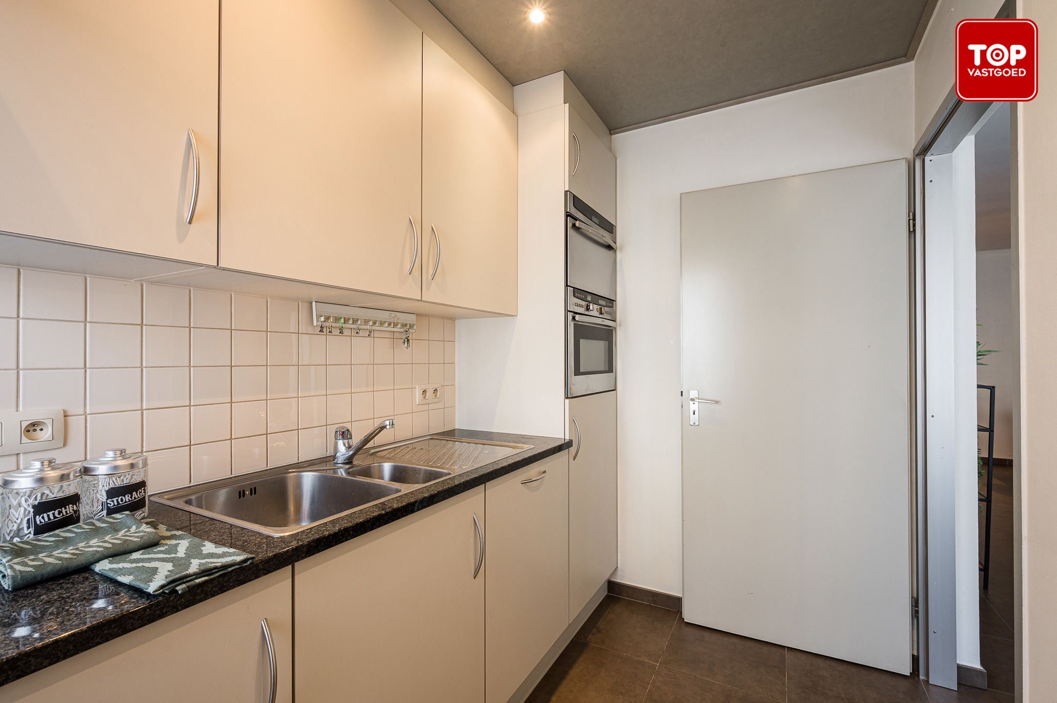 Instapklaar appartement met 2 slaapkamers en 2 terrassen  foto 9