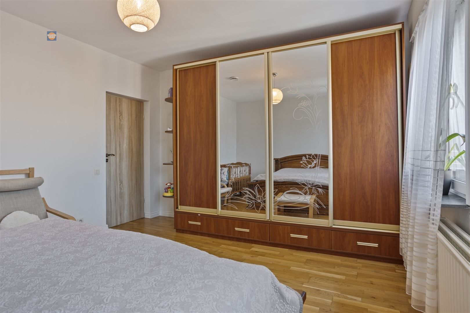 Rustig gelegen woning met 4 slaapkamers foto 12
