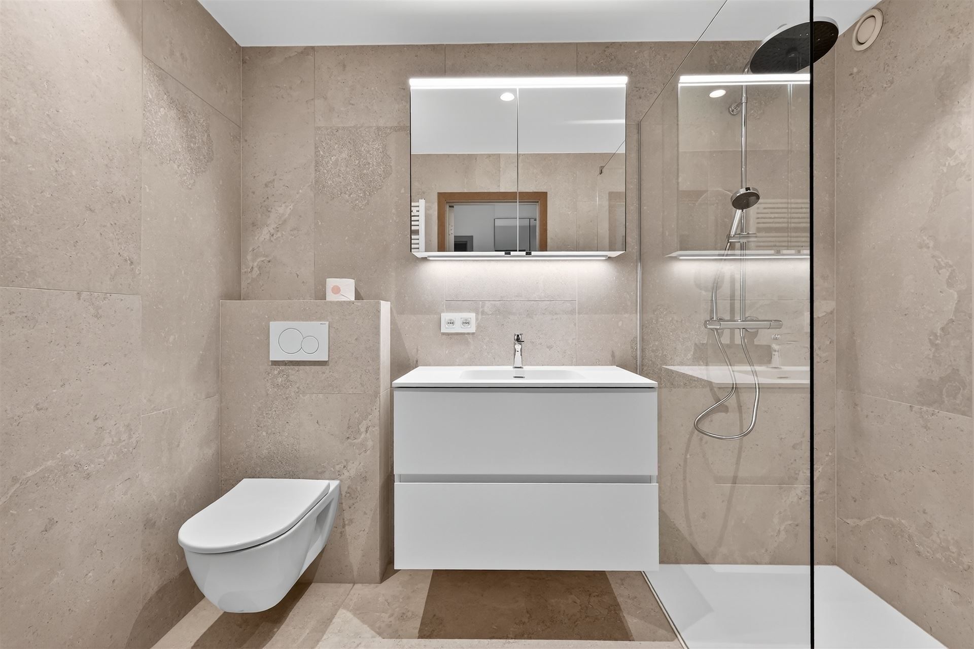 JACHTHAVEN / ZONNIG TERRAS foto 17