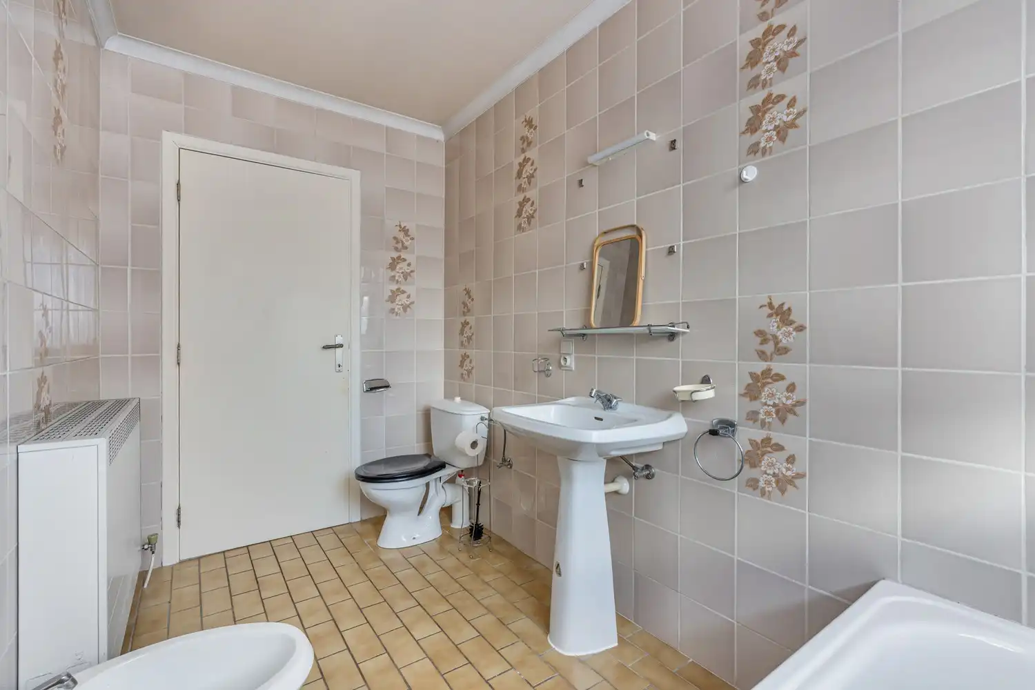 Gunstig gelegen appartement met 2 slaapkamers en 2 autostaanplaatsen foto 11