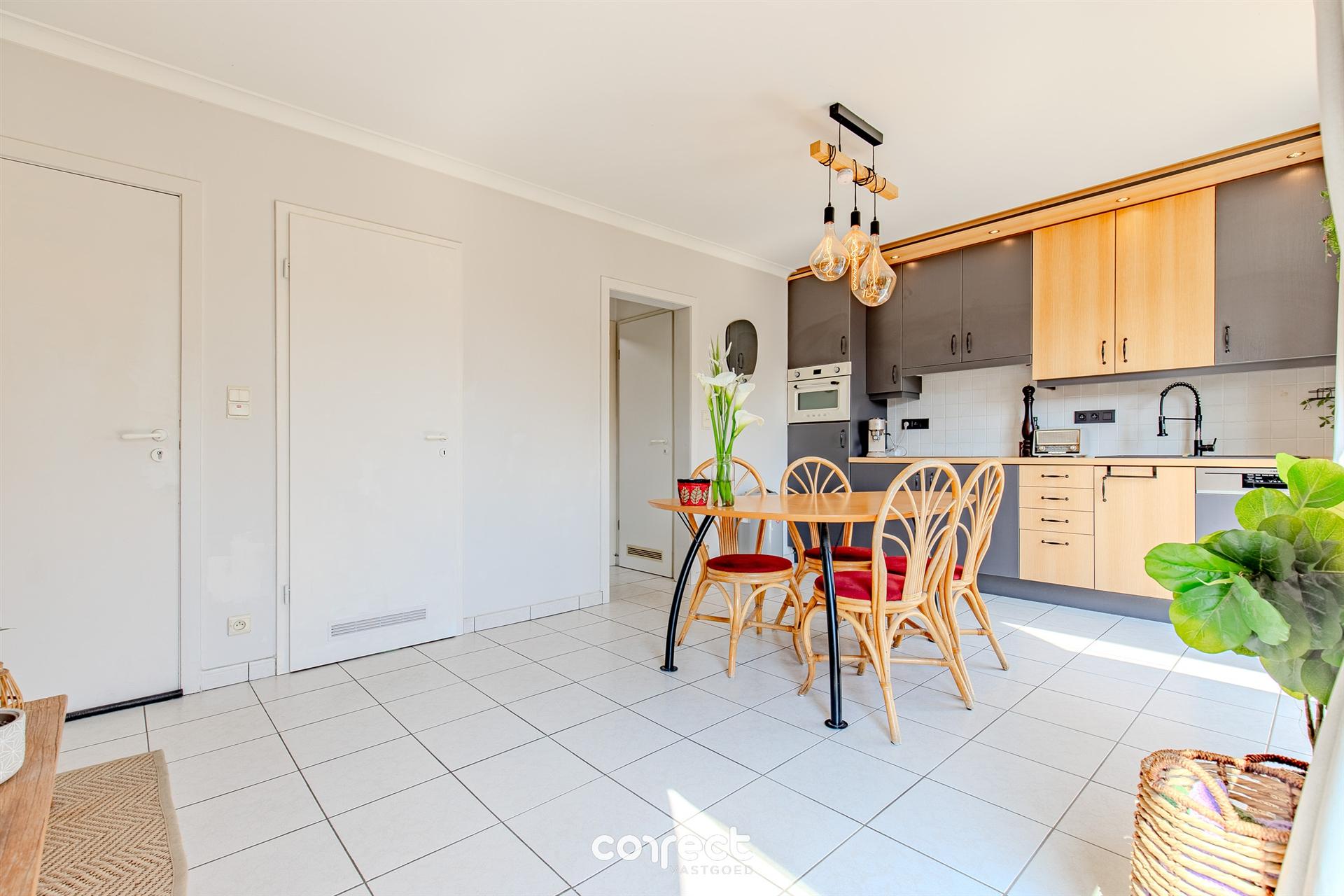 Instapklaar 1-slaapkamerappartement in Sint-Idesbald foto 17