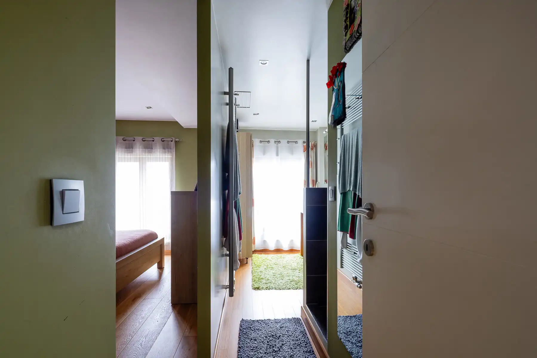 Karaktervolle gezinswoning met 5 slaapkamers foto 11