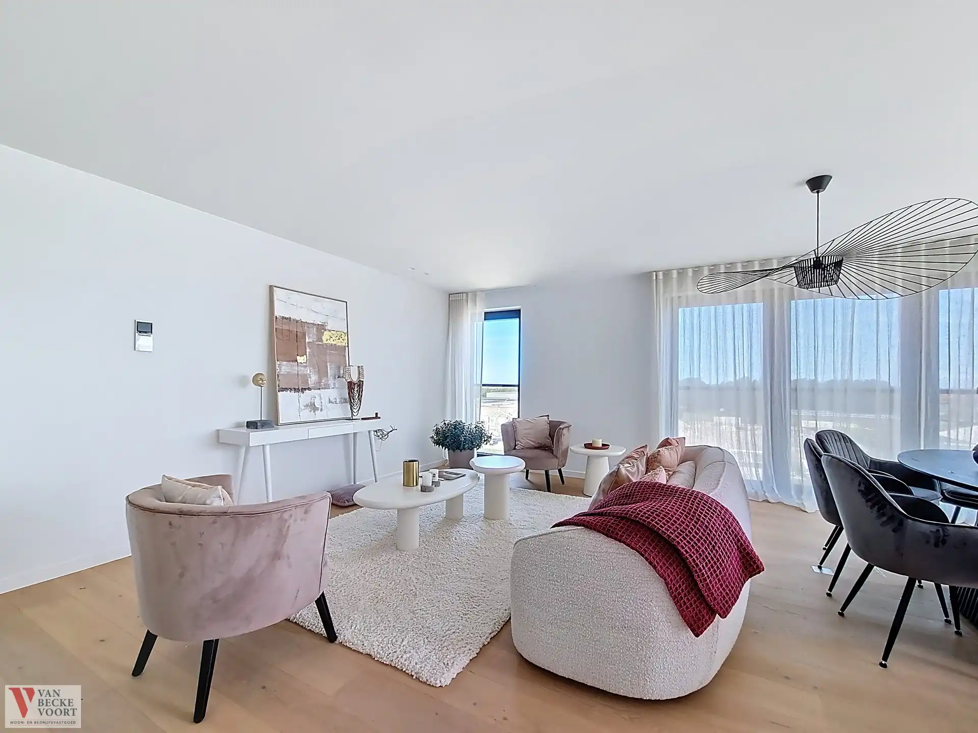 Stijlvol appartement met dakterras foto 3