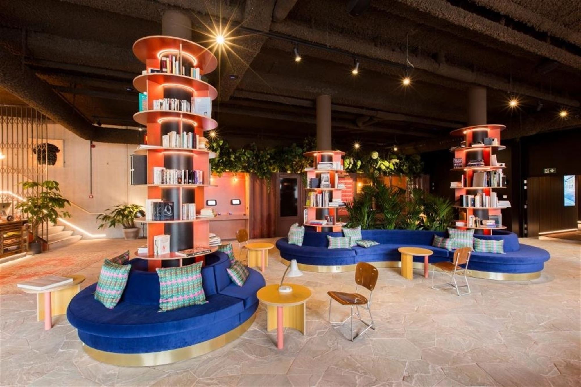 Gemeubileerde deluxe room bij YUST in Antwerpen Berchem foto 11