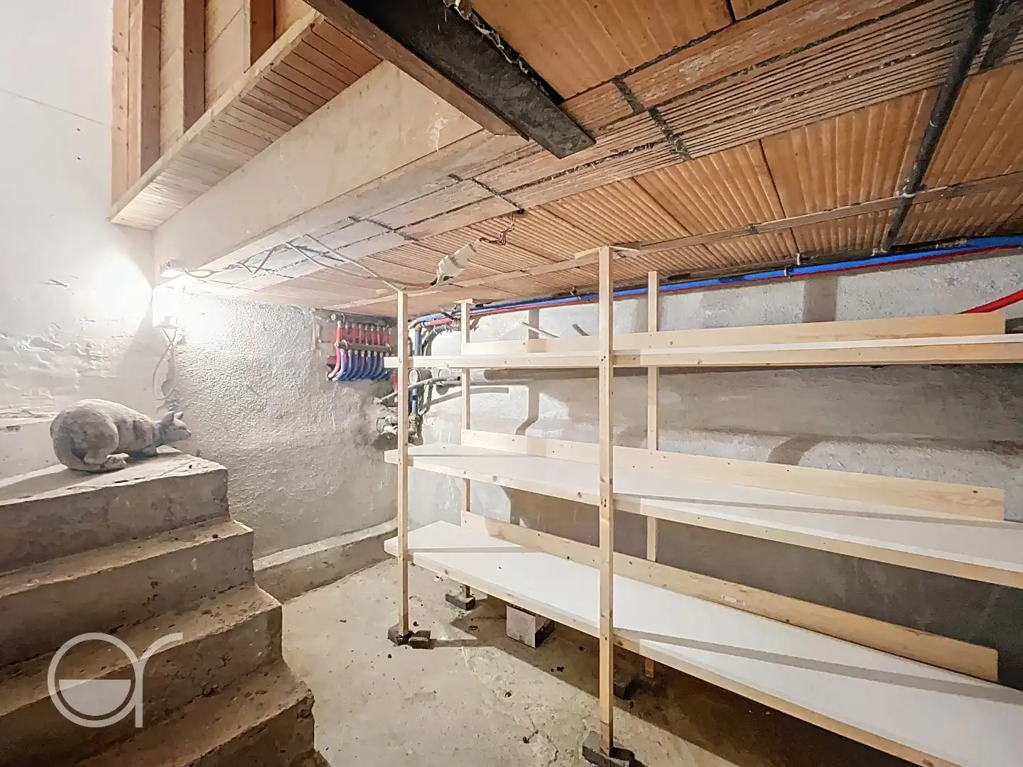 Mooie hoeve met bijgebouwen en zicht op kasteel foto 14