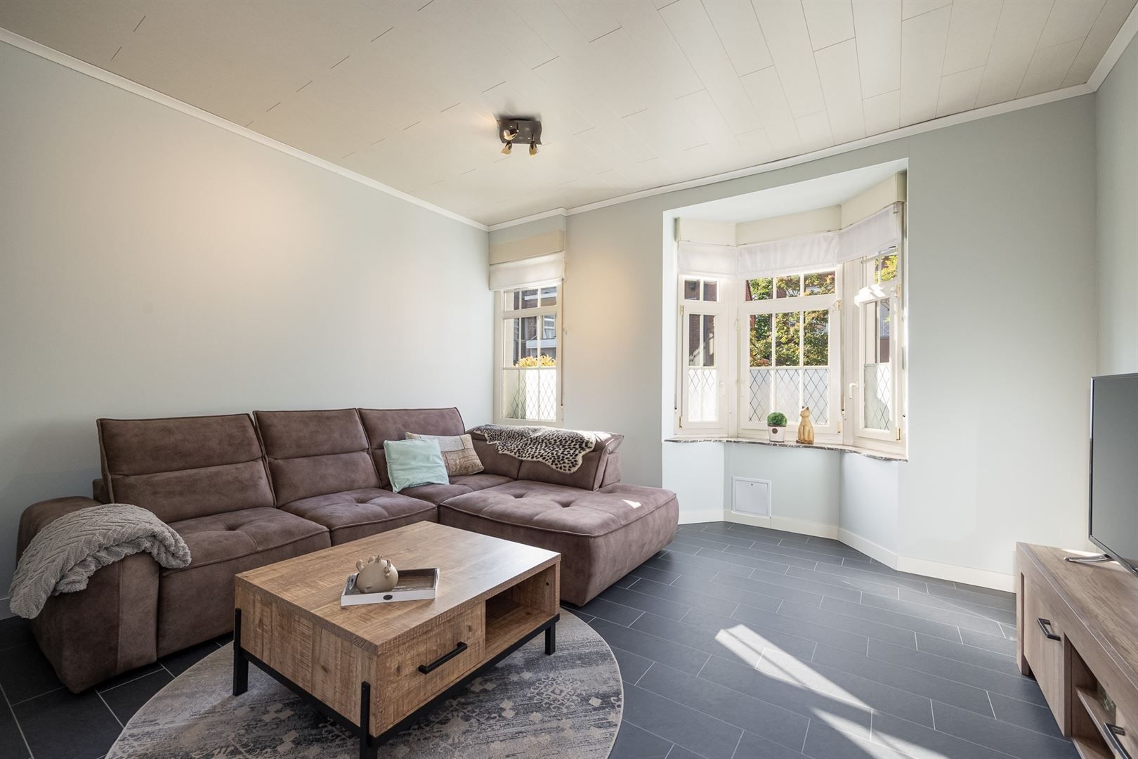 Instapklare halfopen woning in het hart van Kapellen foto 5