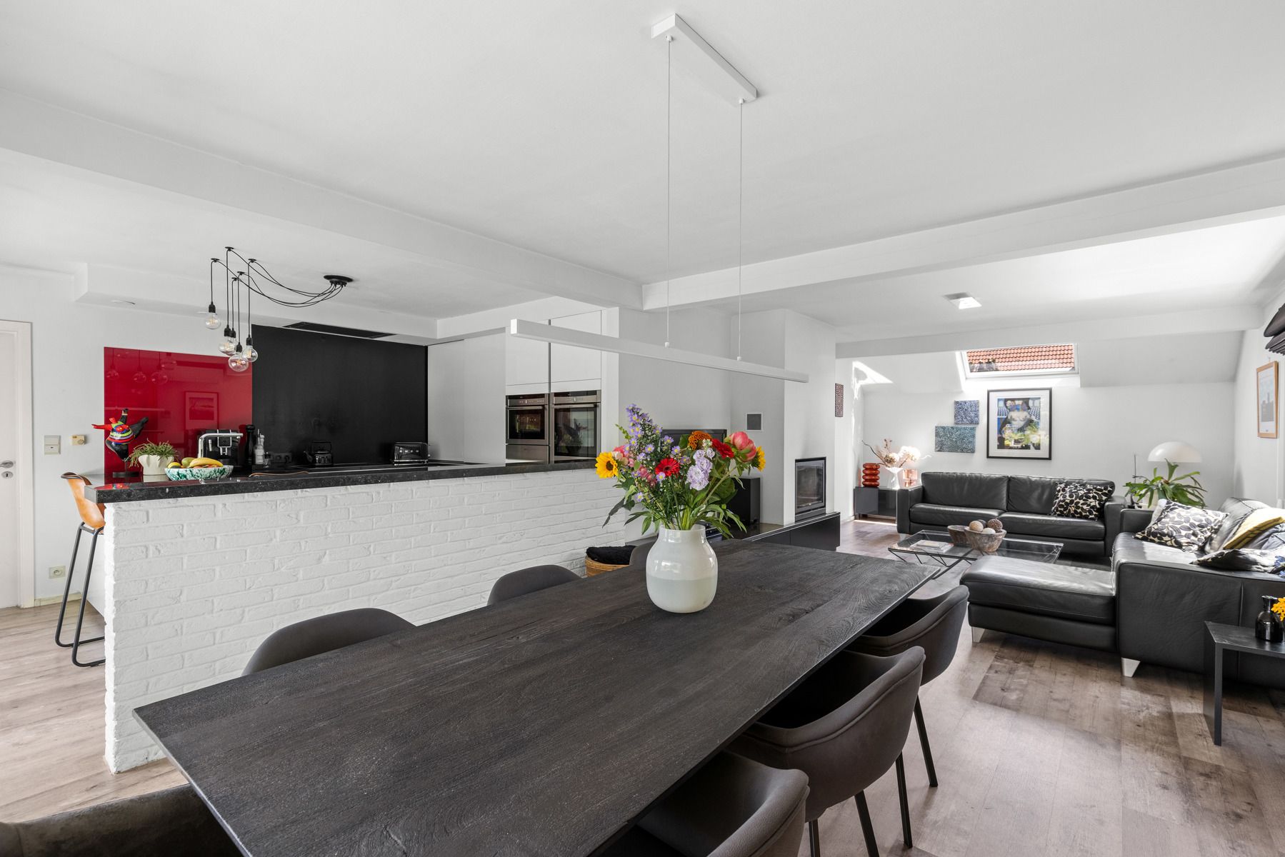 Stijlvolle woning in rustige woonwijk te Nazareth foto 8