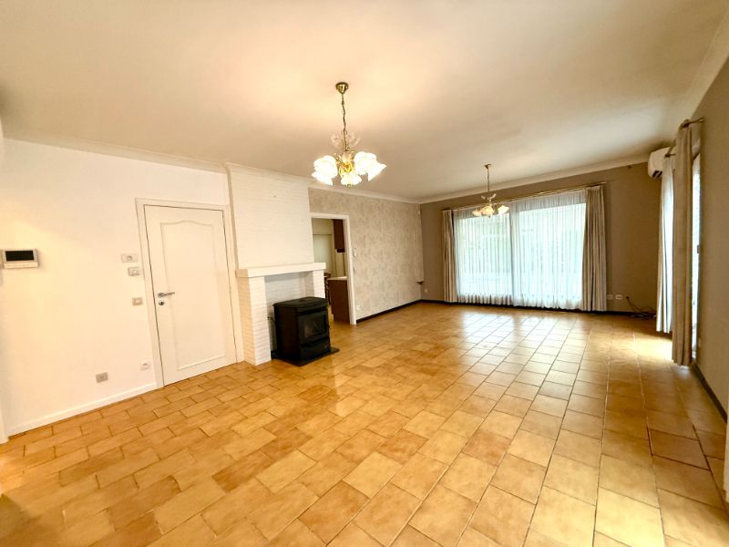 Verzorgde, energetisch gerenoveerde woning in rustige en centrale verkaveling foto 6