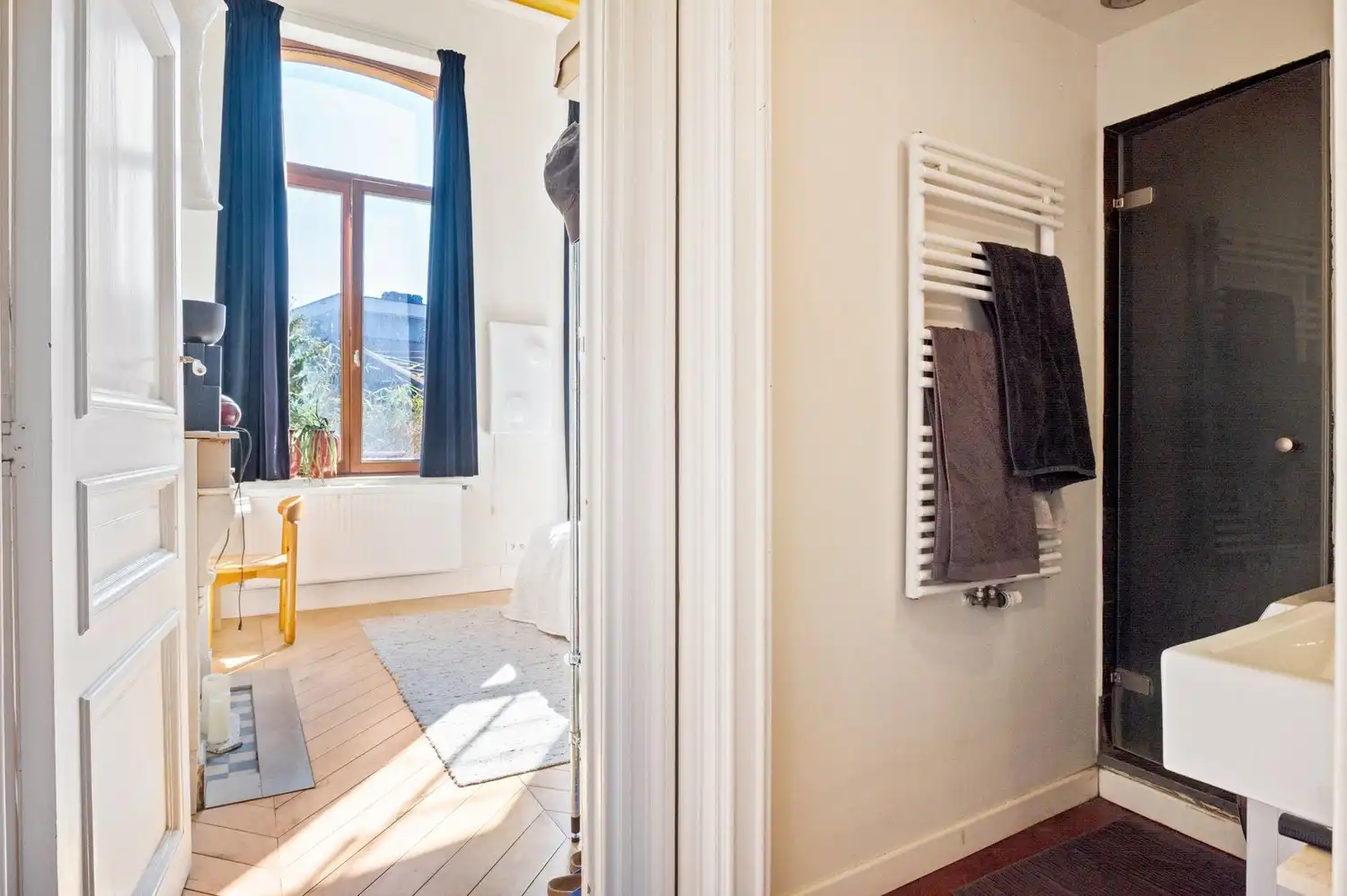 Prachtig en uniek vergunde opbrengsteigendom (BAR 6%) in historisch en gerenoveerd postgebouw te Antwerpen foto 14