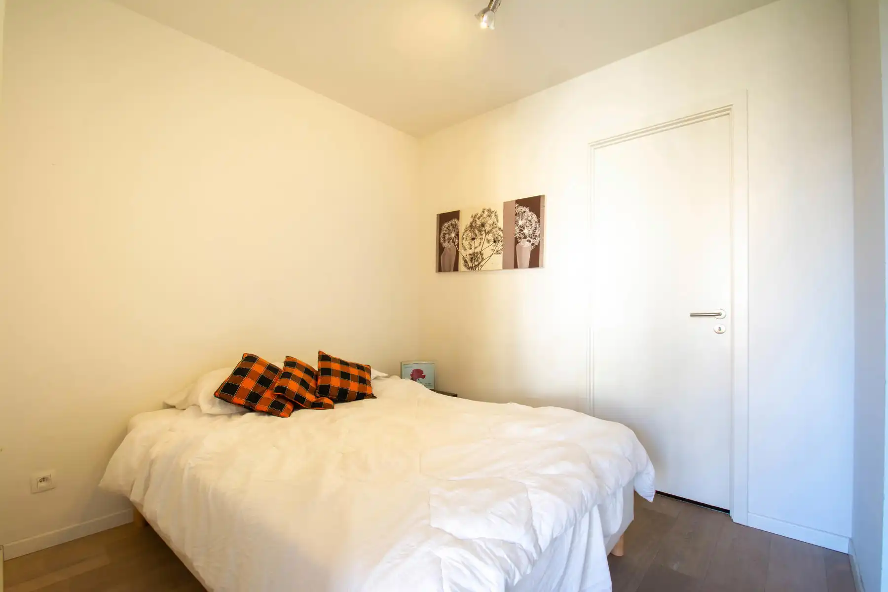 LICHTRIJK - GEMEUBELDE studio - 1 kamer (NAVO area) foto 7