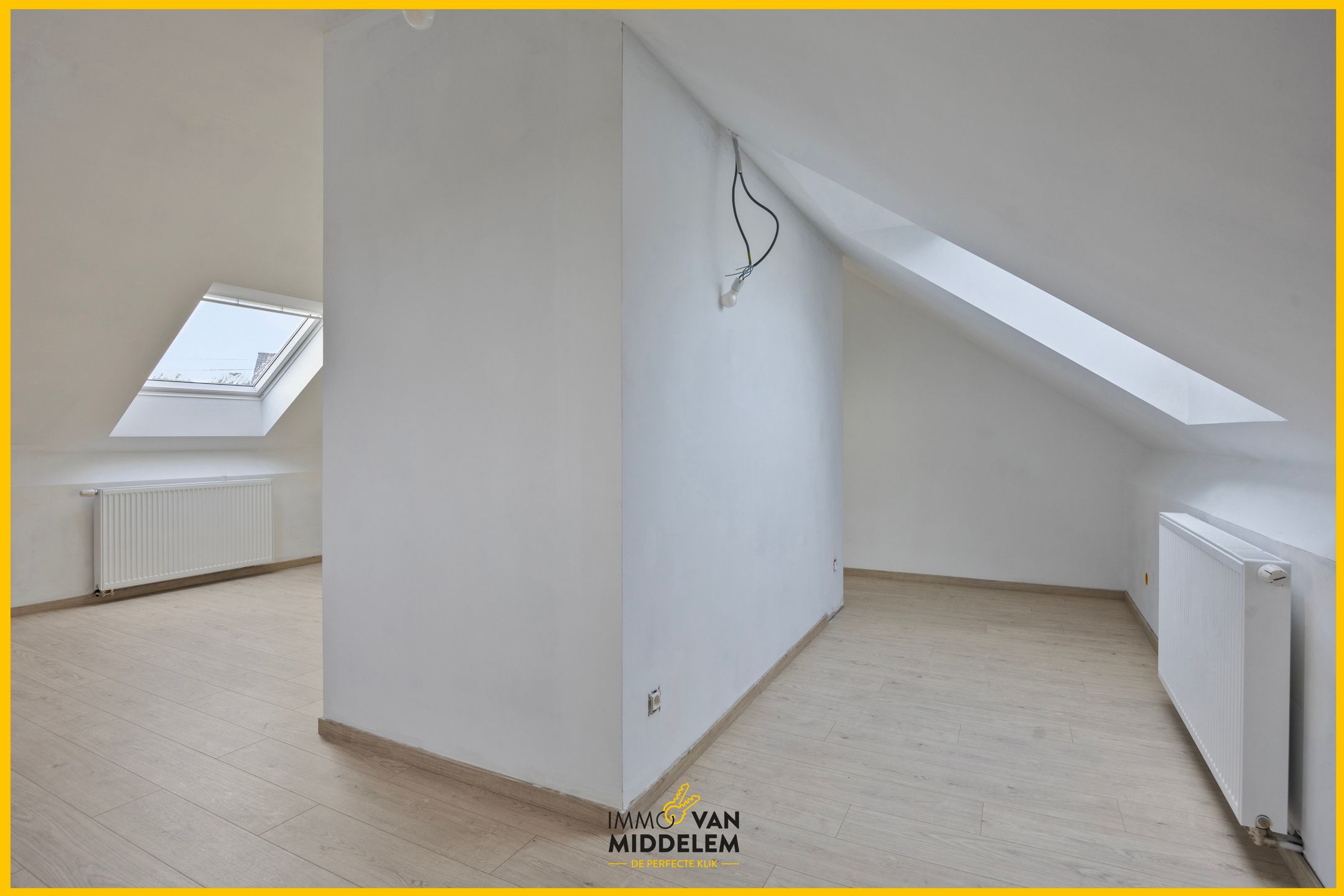 INSTAPKLARE NIEUWBOUWWONING MET 4 KAMERS, GARAGE EN TUIN foto 15