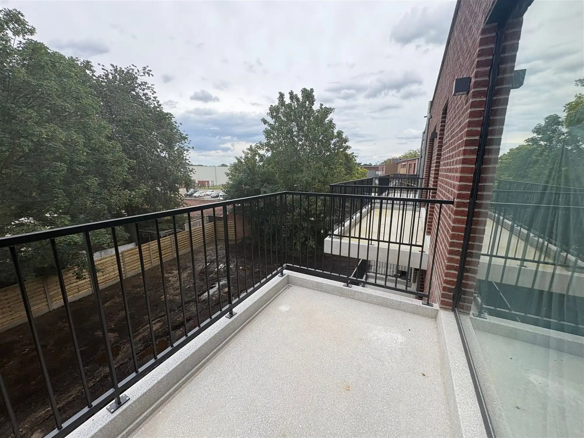 Appartement met 1 slaapkamer en terras. foto 3