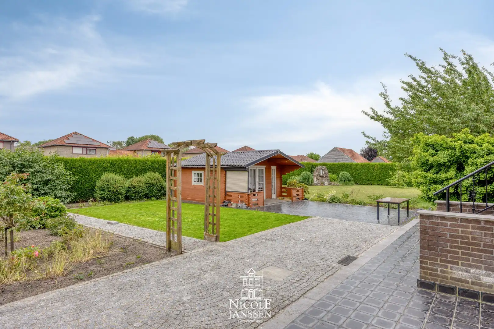 Woning met tuin (te verkavelen tot bouwgrond) foto 23