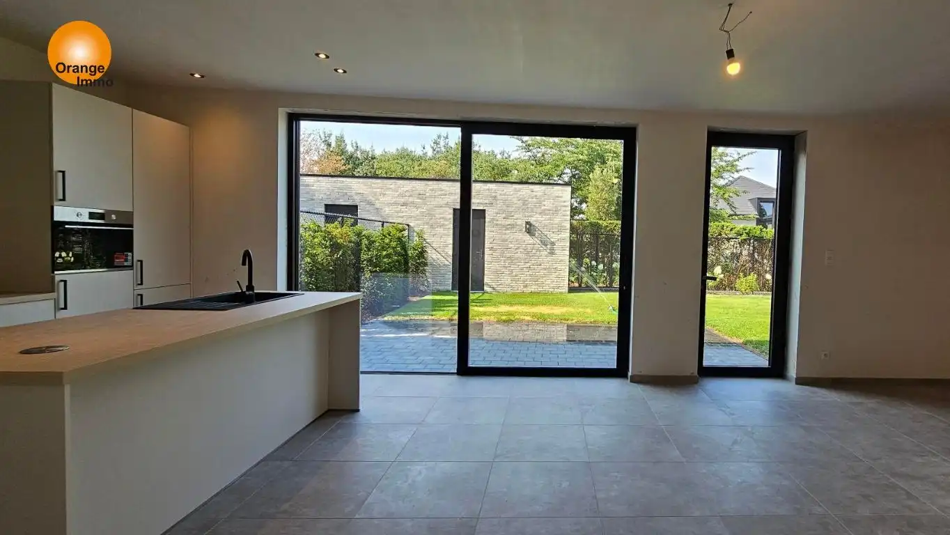 5 luxe appartementen te koop gelegen in de Residentie Via Rosa in het centrum van Maasmechelen. foto 2