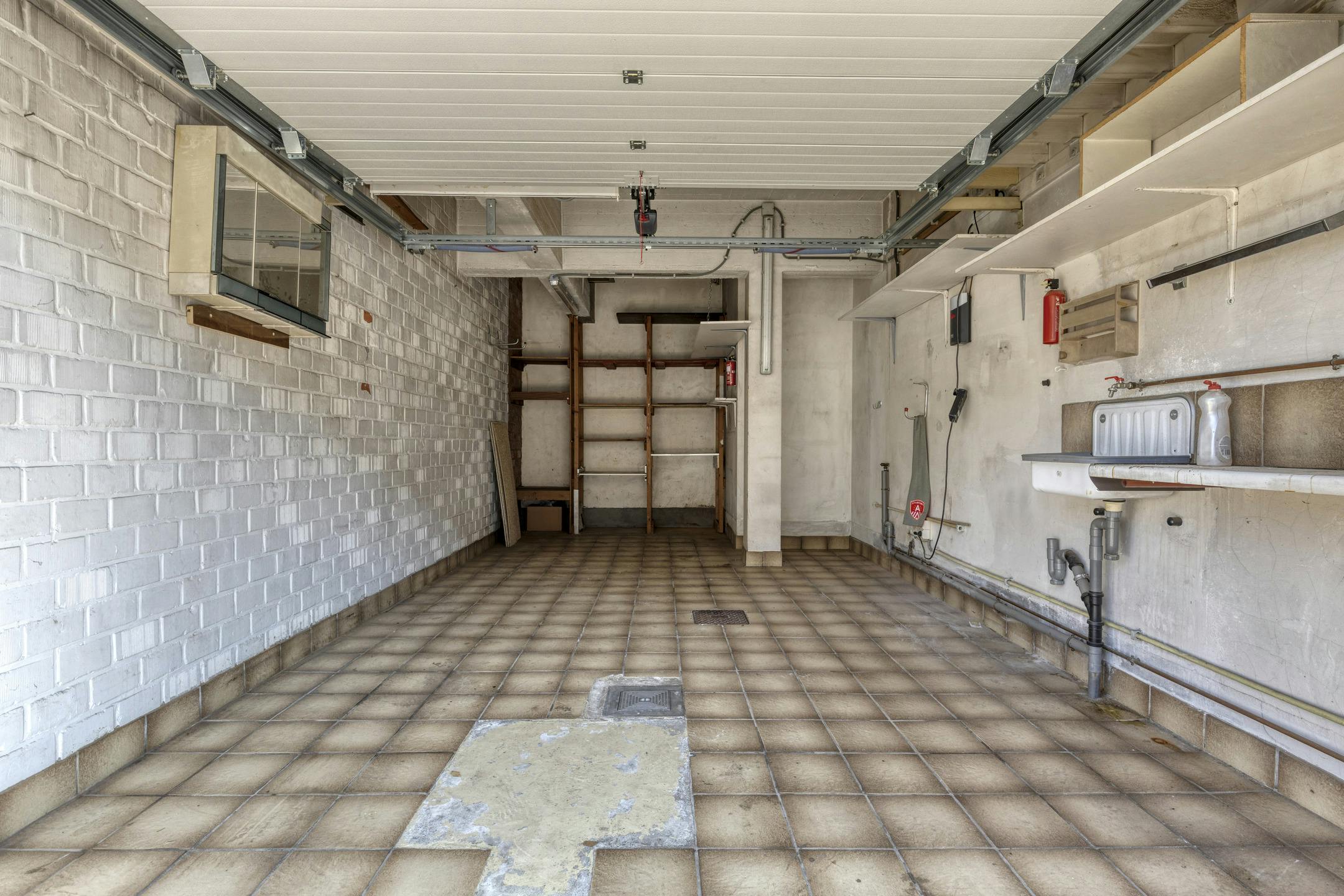 Ruim dakappartement met garage op uitstekende locatie in Deurne! foto 15