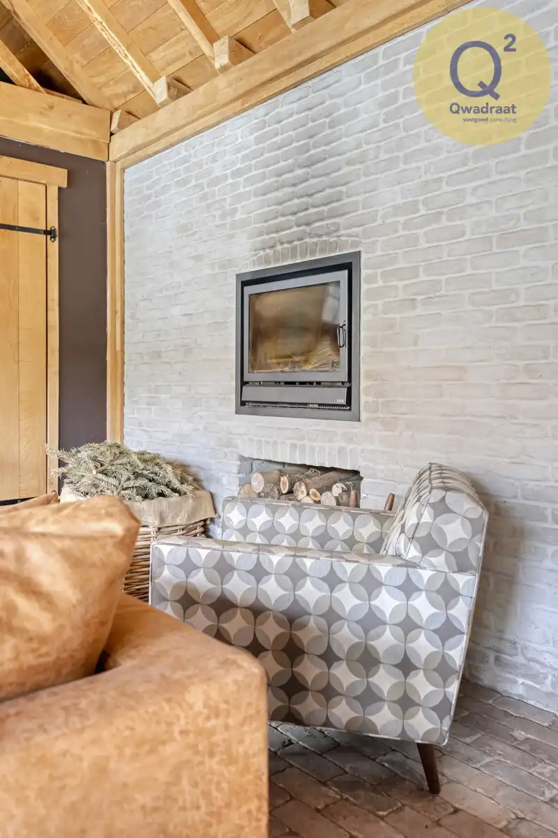 Rustig gelegen villa van met zwembad en poolhouse  foto 37