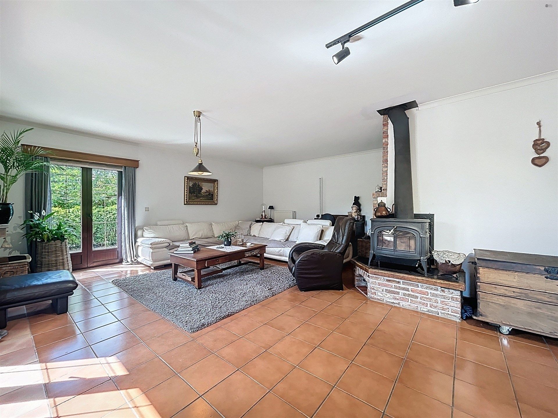 Rustig gelegen woning met (paarden)weide op perceel van 6760 m² foto 5