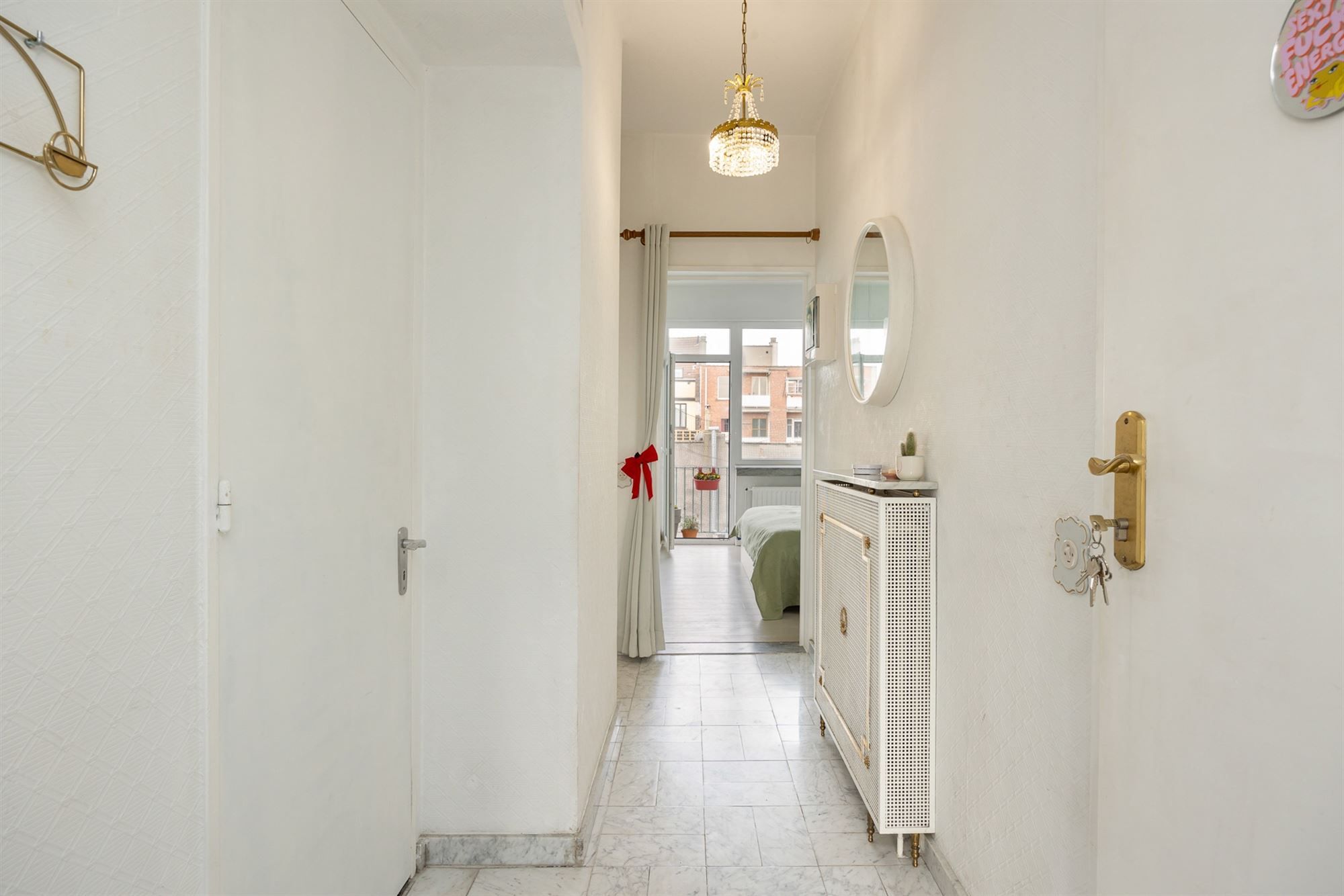Lichtrijk appartement met twee slaapkamers foto 9